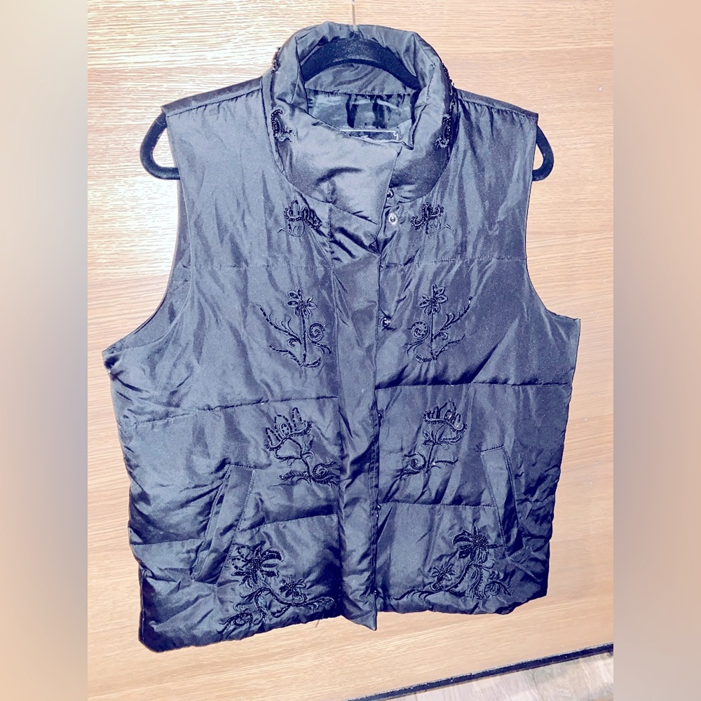 Atelier Black Down Vest Size M